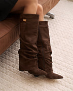 מגפי ברך בגימור קטיפתי